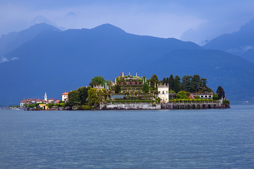 Booking online e Terre Borromeo, il Lago Maggiore si fa smart, immagine decorativa